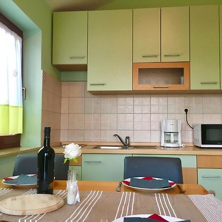 Lavender House Apartman Maslenica Kültér fotó
