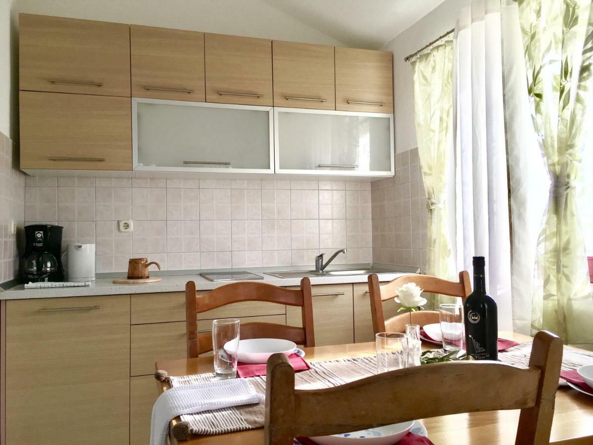 Lavender House Apartman Maslenica Kültér fotó