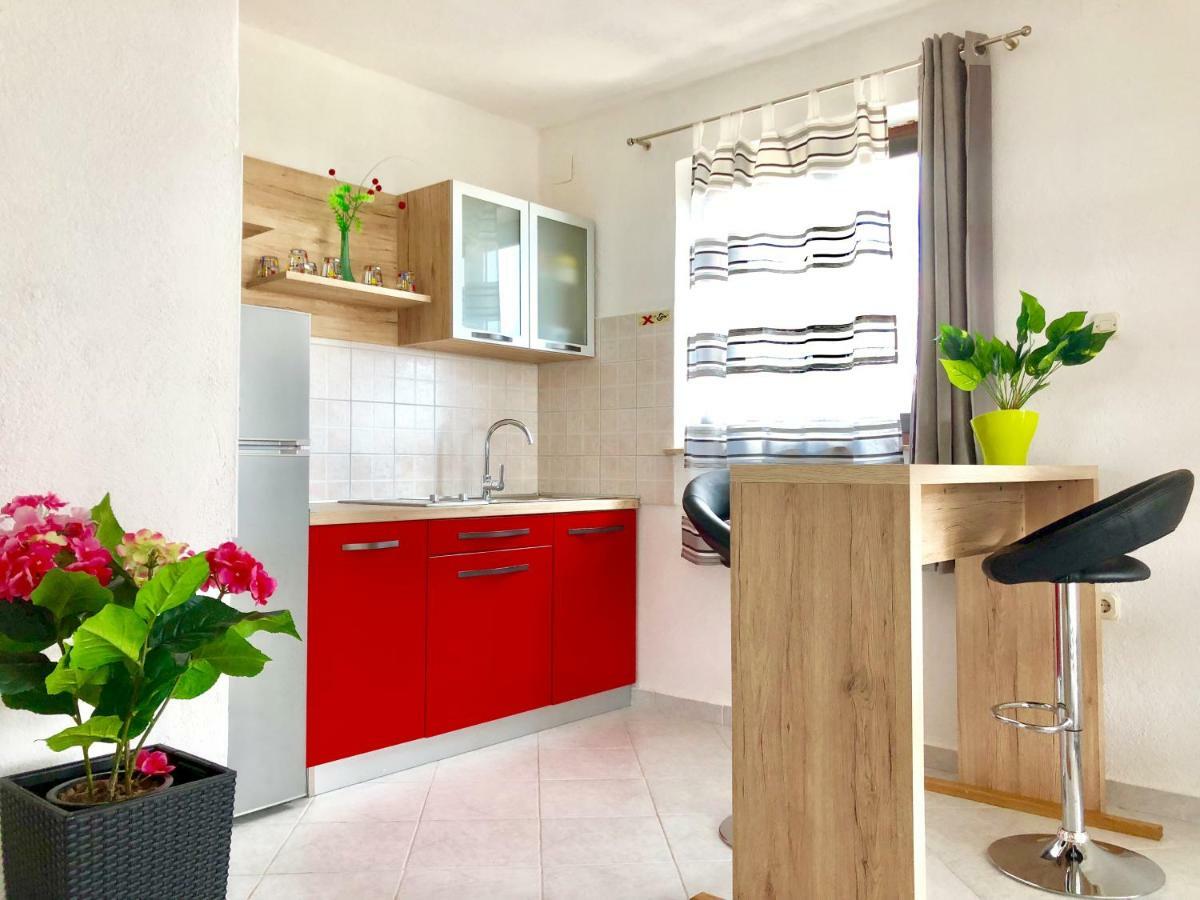 Lavender House Apartman Maslenica Kültér fotó